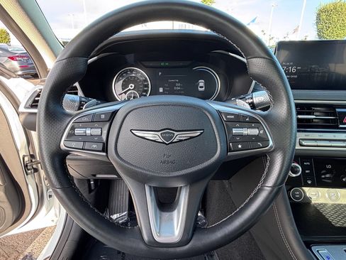 Used 2026 Genesis G70 2.5T RWD image 22