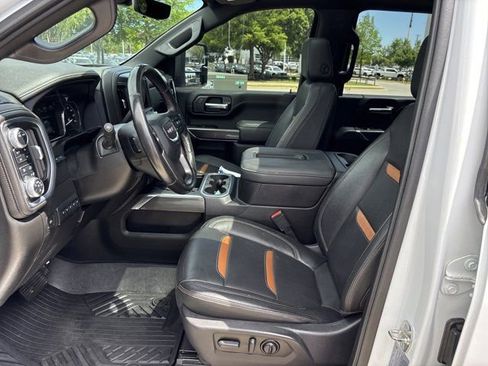 Used 2022 GMC Sierra 2500 AT4 w/ AT4 Premium Plus Package AWD/4WD image 20