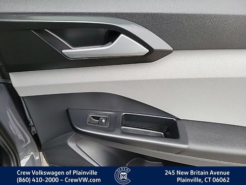 Certified 2023 Volkswagen Taos SEL AWD/4WD image 46