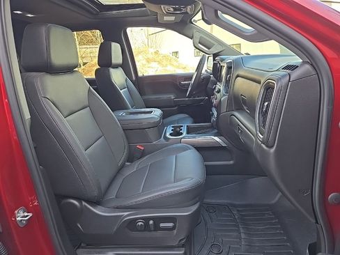 Used 2022 Chevrolet Silverado 1500 LTZ w/ LTZ Convenience Package II image 17