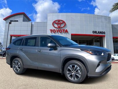 New 2025 Toyota Highlander XLE