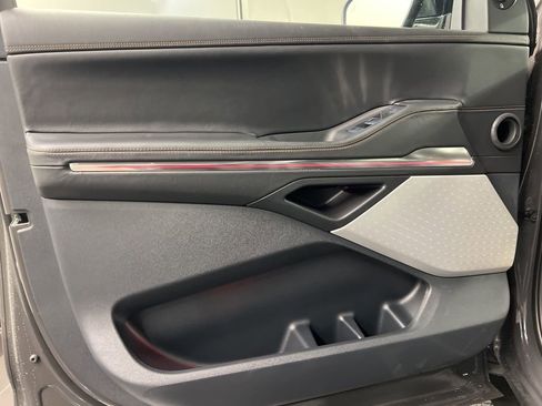 New 2026 Lincoln Navigator Black Label AWD/4WD image 29