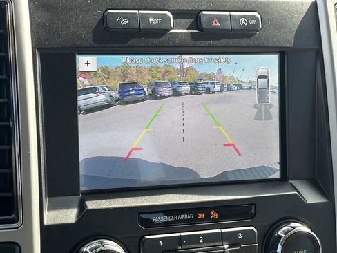 Used 2018 Ford F150 Lariat image 36