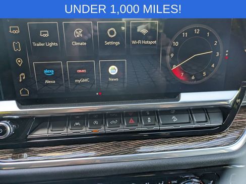 Used 2025 GMC Sierra 1500 SLE w/ X31 Off-Road Package image 16