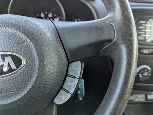 Used 2016 Kia Soul image 14