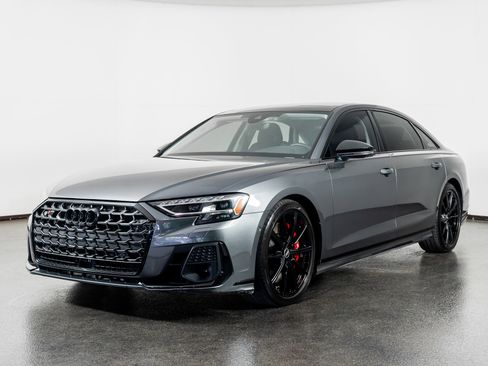 Used 2022 Audi S8 4.0T w/ S8 Executive Package image 20