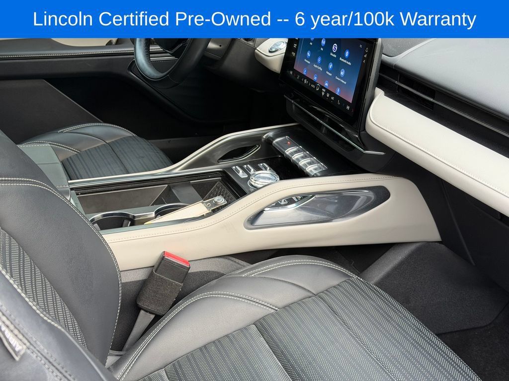 Certified 2024 Lincoln Nautilus Reserve AWD/4WD image 20