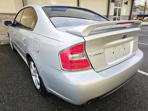 Used 2006 Subaru Legacy 2.5i Limited w/ Appearance Group 1C AWD/4WD image 3