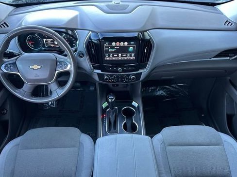 Used 2019 Chevrolet Traverse LT image 17