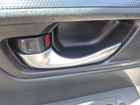 Certified 2025 Honda CR-V Sport image 19