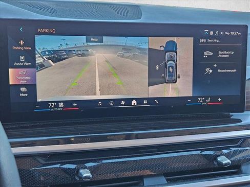 Used 2024 BMW X7 xDrive40i w/ Premium Package image 14