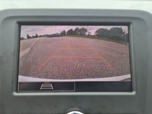 Used 2024 Chevrolet Equinox LT FWD image 27