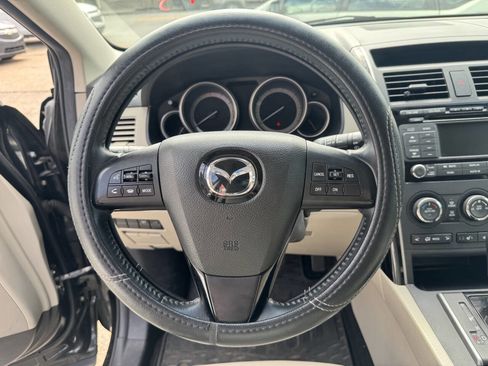 Used 2010 MAZDA CX-9 Touring w/ Moonroof & Bose Audio Pkg FWD image 7