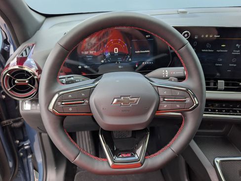 New 2026 Chevrolet Equinox RS w/ Convenience Package III FWD image 21