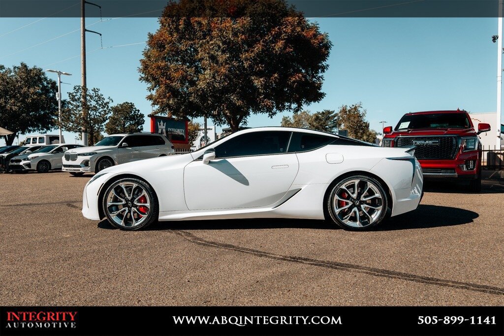 Used 2018 Lexus LC 500 Coupe w/ Touring Package RWD image 4