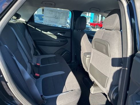 New 2026 Chevrolet TrailBlazer LS image 28