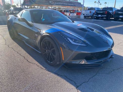 Used 2017 Chevrolet Corvette Grand Sport image 3