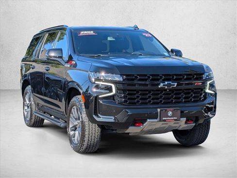 Used 2023 Chevrolet Tahoe Z71 w/ Z71 Off-Road Package AWD/4WD image 3