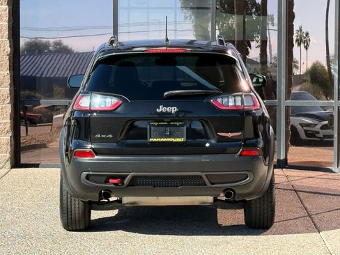 Used 2022 Jeep Cherokee Trailhawk w/ Sun, Sound & Nav Group image 10