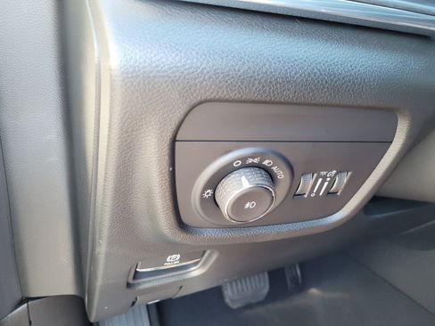 New 2025 Jeep Grand Cherokee Overland image 27