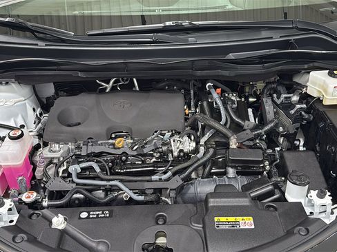 Certified 2023 Toyota Sienna Platinum image 26