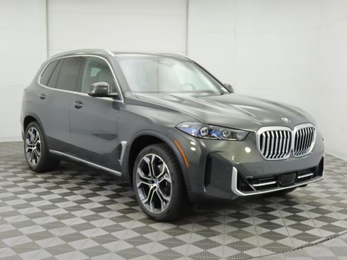 Used 2026 BMW X5 sDrive40i w/ Climate Comfort Package RWD image 4