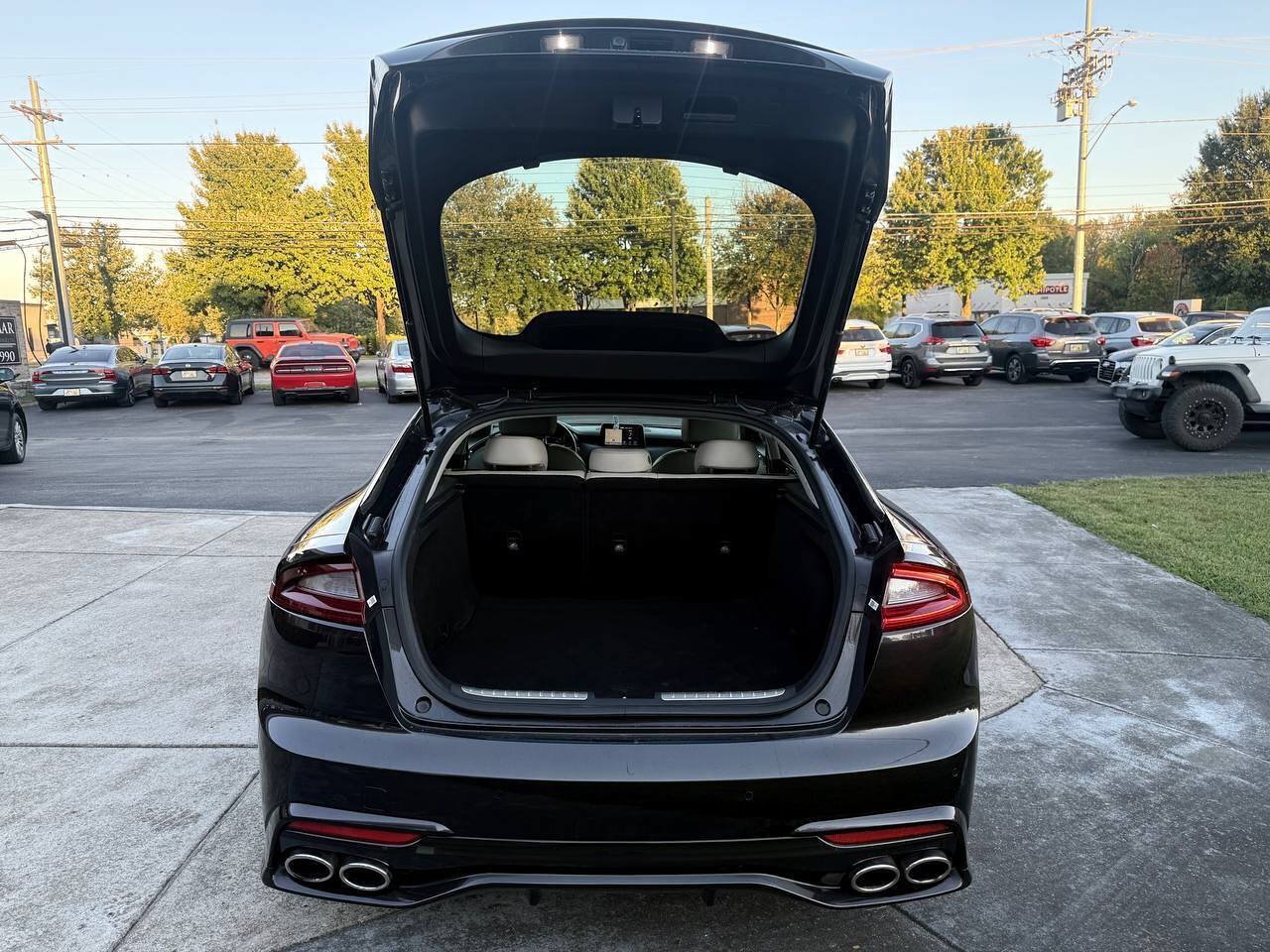 Used 2019 Kia Stinger Premium AWD/4WD image 6