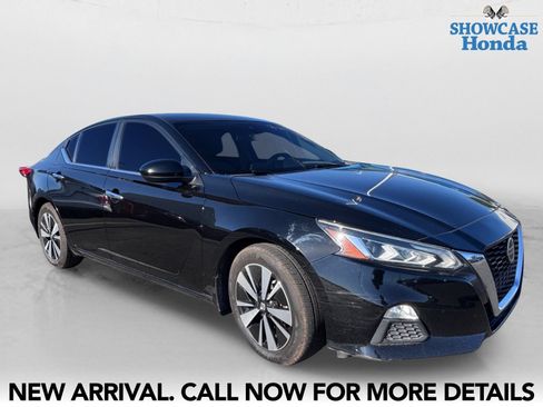 Used 2022 Nissan Altima 2.5 SV FWD image 6