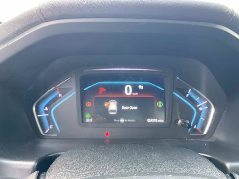 Used 2023 Honda Odyssey Elite image 16