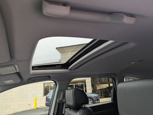 Used 2022 Honda CR-V EX-L image 19