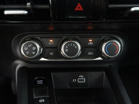 Used 2025 Nissan Kicks S FWD image 19