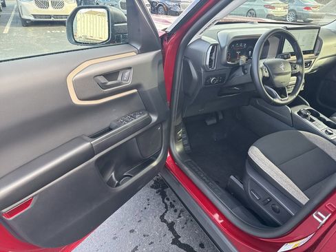Used 2025 Ford Bronco Sport Big Bend w/ Convenience Package image 10