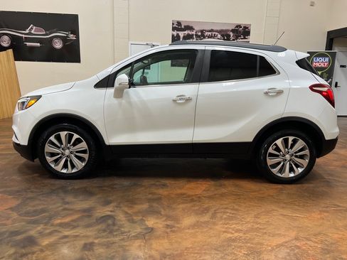 Used 2020 Buick Encore Preferred FWD image 6