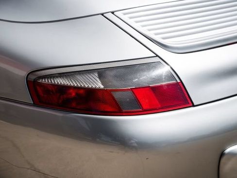 Used 2003 Porsche 911 Carrera RWD image 41