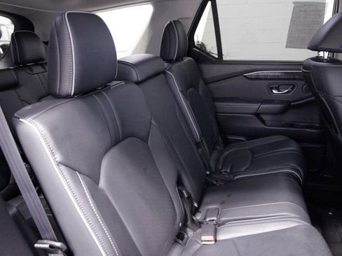 Certified 2024 Honda Pilot Elite image 24