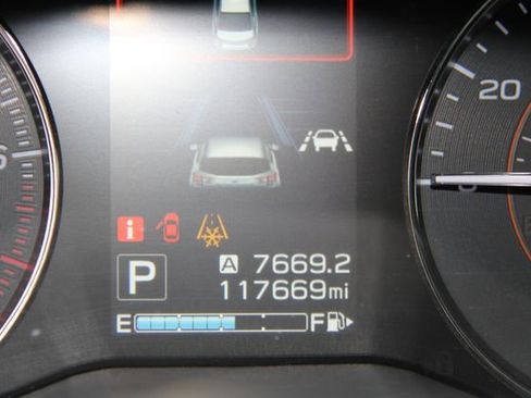 Used 2019 Subaru Crosstrek 2.0i Limited w/ Moonroof Package w/Navigation image 22