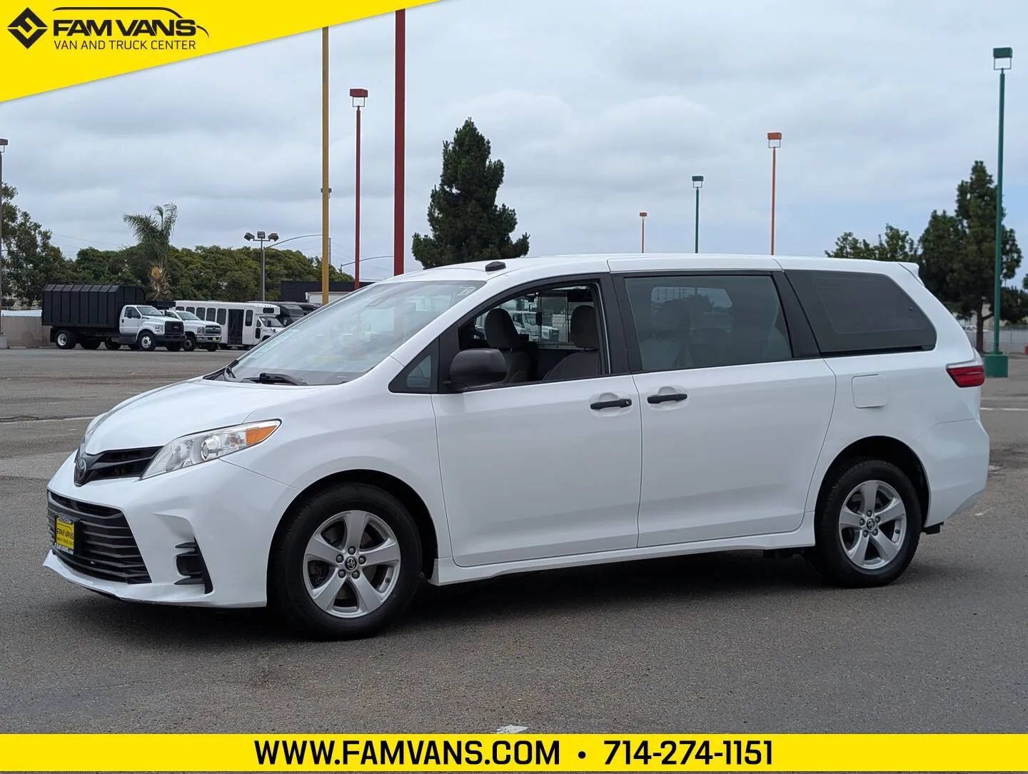 Used 2018 Toyota Sienna L FWD image 4