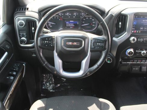 Used 2020 GMC Sierra 1500 Elevation w/ Elevation Value Package image 5