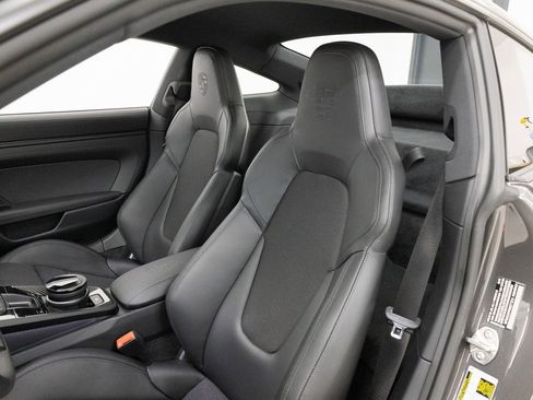 Used 2022 Porsche 911 GT3 image 15