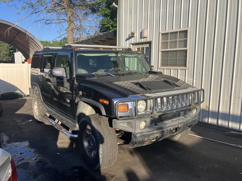Used 2005 HUMMER H2 AWD/4WD image 2