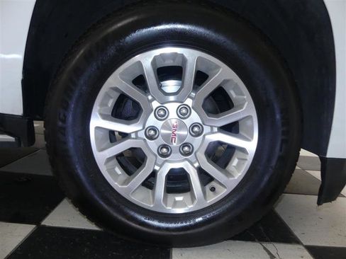 Used 2020 GMC Yukon SLT image 34