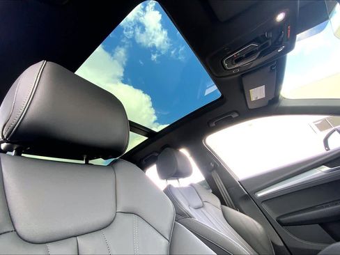 Used 2025 Audi Q5 2.0T Premium image 13