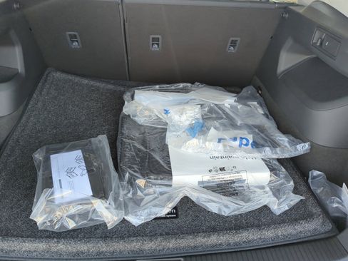 New 2026 Volkswagen Tiguan S image 29