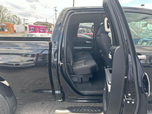 Used 2018 Toyota Tundra SR5 w/ SR5 Upgrade Package image 16