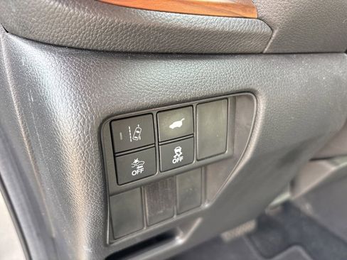 Used 2018 Honda CR-V EX-L image 20