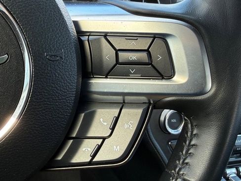 Used 2022 Ford Mustang GT Premium RWD image 16