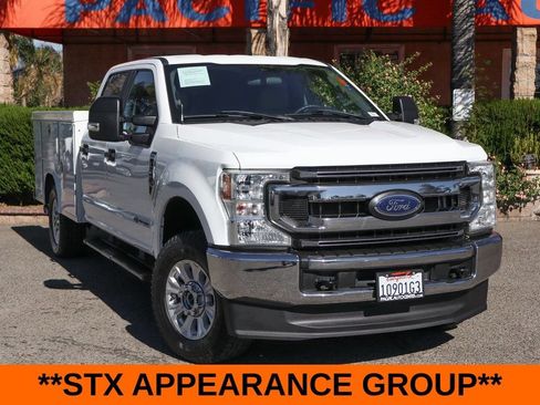 Used 2022 Ford F250 XL w/ STX Appearance Package AWD/4WD image 2