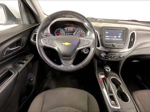 Used 2018 Chevrolet Equinox LT image 7
