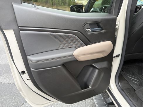 Used 2026 GMC Canyon Denali image 21