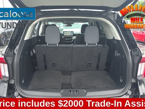 Used 2026 Ford Explorer Active RWD image 10